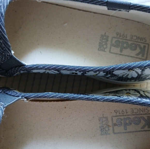 Keds Dream Foam Womens Size 8.5 Gray Floral Print Shoes - Picture 3 of 6